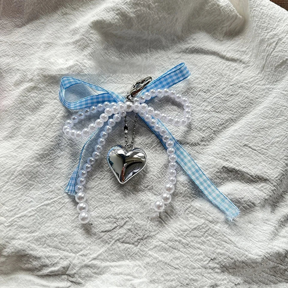 Y2K Keychain with Pearl Beads Heart Pendant Pink Blue Bow Design Fashion Key Ring Delicate Gift for Her Accessory