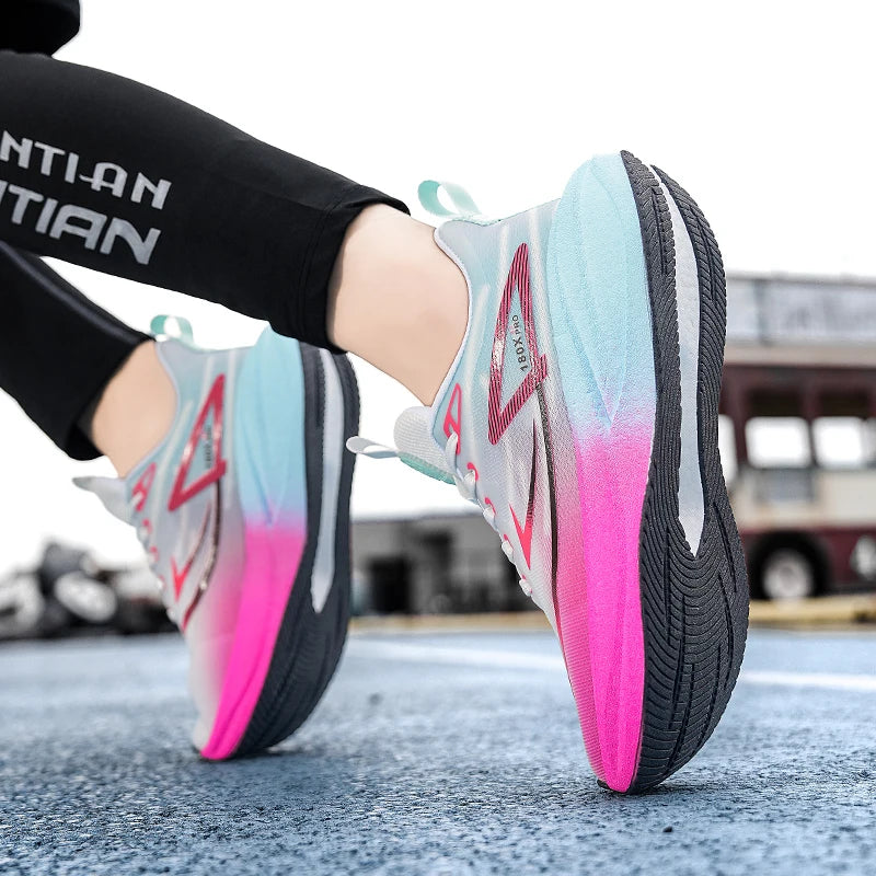 Marathon Sports Breathable Running Sneakers Men Lightweight Women's Athletic Nonskid Sneakers Trend Casual Walking Shoes For Men